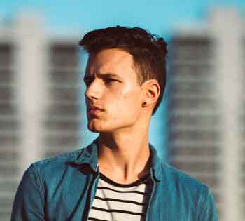 系统优化软件的轰炸电话在线使用